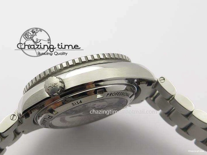 0127 Planet Ocean SS Bp Maker 45mm Orange Bezel On SS Bracelet A DailyWear 8216